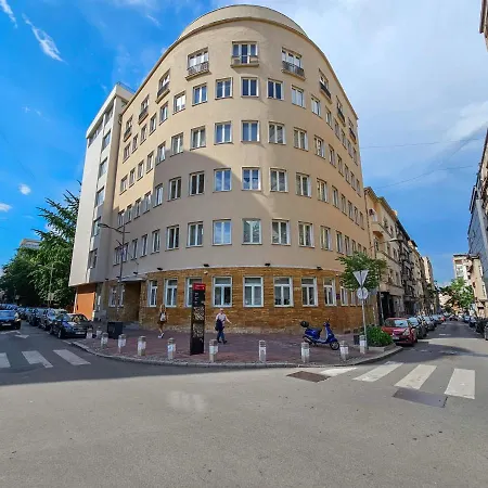 Apartment Hostgost Selected - Parliament